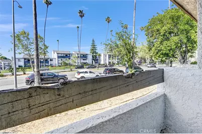 19620 Sherman Way #1, Reseda, CA 91335 - Photo 17