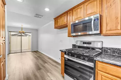 19620 Sherman Way #1, Reseda, CA 91335 - Photo 13