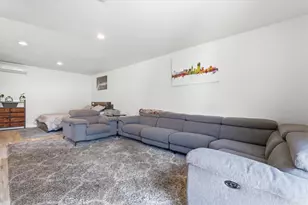 7959 Bothwell, Reseda, CA 91335 - Photo 33