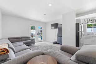7959 Bothwell, Reseda, CA 91335 - Photo 35