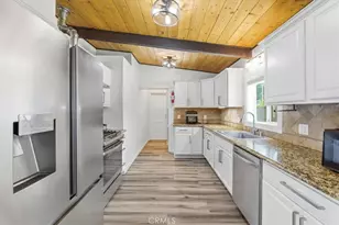 7959 Bothwell, Reseda, CA 91335 - Photo 13