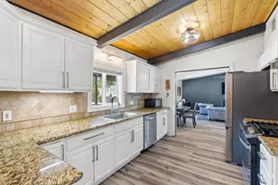 7959 Bothwell, Reseda, CA 91335 - Photo 15