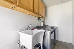 7959 Bothwell, Reseda, CA 91335 - Photo 33