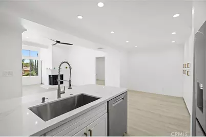 7800 Topanga Canyon, Canoga Park, CA 91304 - Photo 7