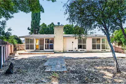 20253 Hamlin Street, Winnetka, CA 91306 - Photo 17