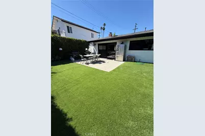 23030 Dolorosa, Woodland Hills, CA 91367 - Photo 21