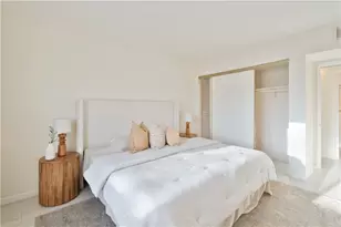 5400 Lindley Ave, Encino, CA 91316 - Photo 11