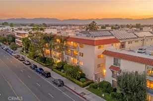 5400 Lindley Ave, Encino, CA 91316 - Photo 19