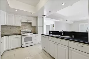 1338 Amherst, Los Angeles, CA 90025 - Photo 11