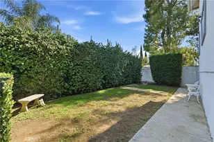 7304 Balboa, Lake Balboa, CA 91406 - Photo 27