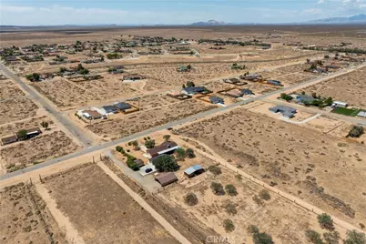 7435 Poppy, California City, CA 93505 - Photo 39