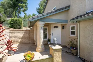 21725 Jeffers Ln, Saugus, CA 91350 - Photo 5