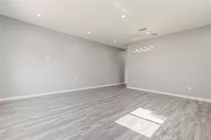 10935 Nassau Ave, Sunland, CA 91040 - Photo 15