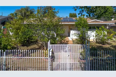 20309 Roscoe, Winnetka, CA 91306 - Photo 7