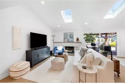 8420 Cozycroft, Winnetka, CA 91306 - Photo 3