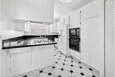 5216 Yarmouth Avenue #305, Encino, CA 91316 - Photo 19