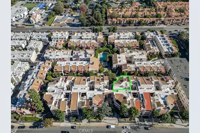 5216 Yarmouth Avenue #305, Encino, CA 91316 - Photo 3