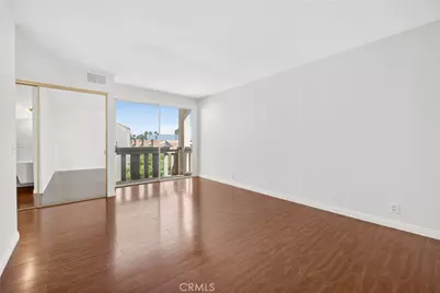 5216 Yarmouth Avenue #305, Encino, CA 91316 - Photo 13