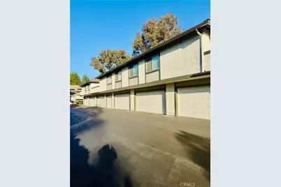 1340 E Hillcrest #10, Thousand Oaks, CA 91362 - Photo 3