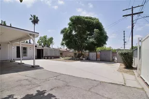 14615 San Fernando Mission Blvd, San Fernando, CA 91340 - Photo 17