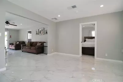 14615 San Fernando Mission Boulevard, San Fernando, CA 91340 - Photo 3
