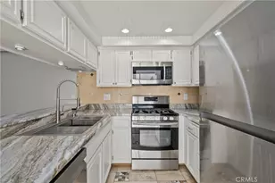 43334 32nd St W, Lancaster, CA 93536 - Photo 13