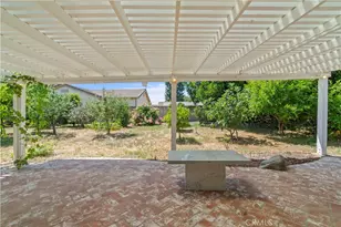 3367 Lathrop, Simi Valley, CA 93063 - Photo 25