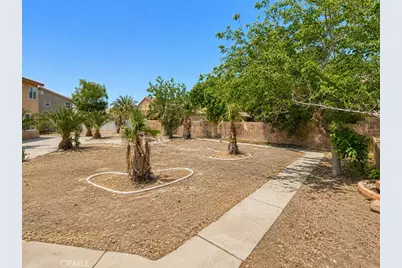13243 Dover Way, Victorville, CA 92392 - Photo 43