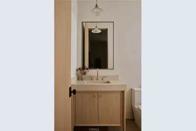11741 La Maida, Valley Village, CA 91607 - Photo 19