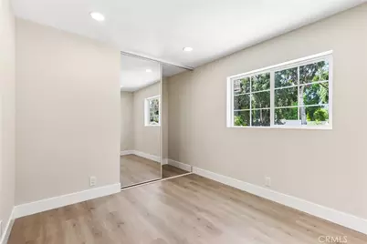 21235 Lopez Street, Woodland Hills, CA 91364 - Photo 29
