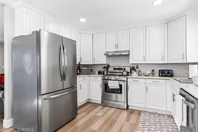 21235 Lopez Street, Woodland Hills, CA 91364 - Photo 11