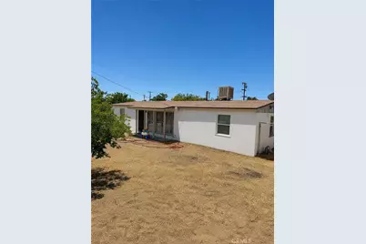 1118 W P14 Avenue, Palmdale, CA 93551 - Photo 3