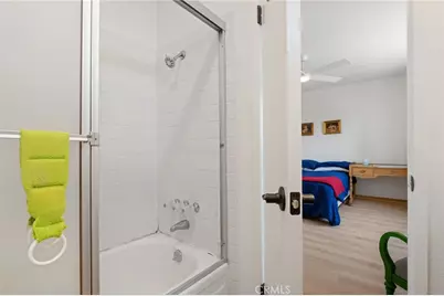 20737 Roscoe Boulevard #703, Winnetka, CA 91306 - Photo 27