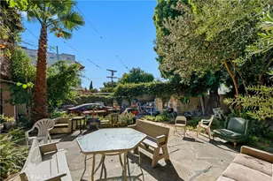 819 S Curson Ave, Los Angeles, CA 90036 - Photo 23