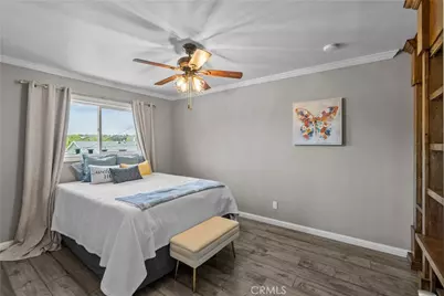 27933 Honeycomb, Saugus, CA 91350 - Photo 21
