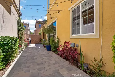 20667 W Beech, Porter Ranch, CA 91326 - Photo 13