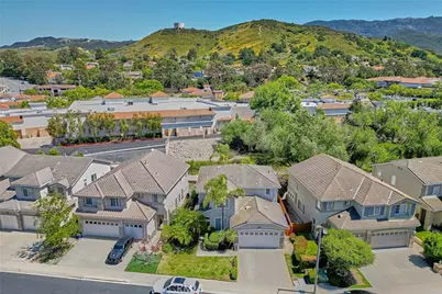 442 Fallbrook Ave, Newbury Park, CA 91320 - Photo 37