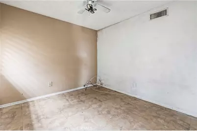 13050 Alexander Street, Sylmar, CA 91342 - Photo 31