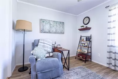 23300 Haynes, West Hills, CA 91307 - Photo 17