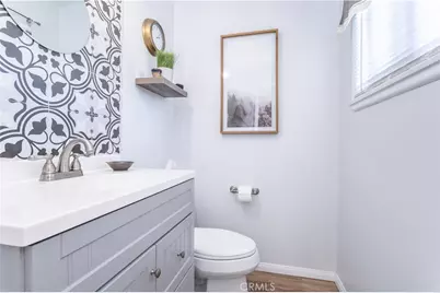 23300 Haynes, West Hills, CA 91307 - Photo 19