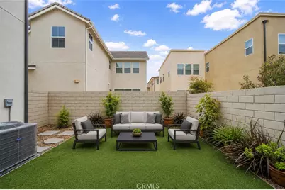 27014 Goldfields Court, Valencia, CA 91381 - Photo 29