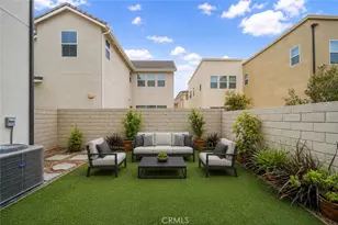 27014 Goldfields Ct, Valencia, CA 91381 - Photo 29