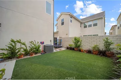 27014 Goldfields Court, Valencia, CA 91381 - Photo 37