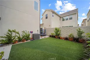 27014 Goldfields Ct, Valencia, CA 91381 - Photo 37