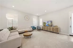 27014 Goldfields Ct, Valencia, CA 91381 - Photo 9