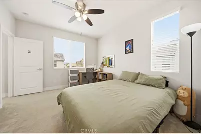 27014 Goldfields Court, Valencia, CA 91381 - Photo 29