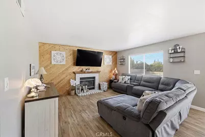 4621 Brisa, Palmdale, CA 93551 - Photo 5