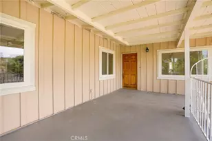 21823 Providencia St, Woodland Hills, CA 91364 - Photo 27