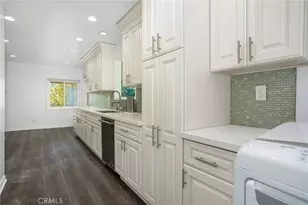 21823 Providencia St, Woodland Hills, CA 91364 - Photo 7