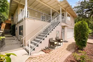 21823 Providencia St, Woodland Hills, CA 91364 - Photo 31